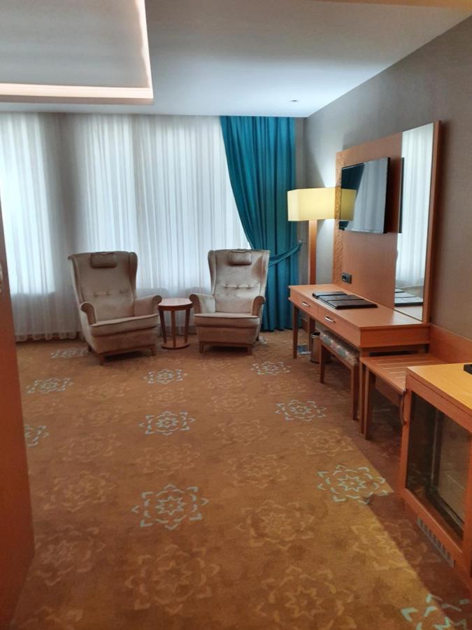 ดิ เอลิเซียม เทอร์มอล โฮเต็ลแอนด์สปา Hotel แทร์มัล ภายนอก รูปภาพ